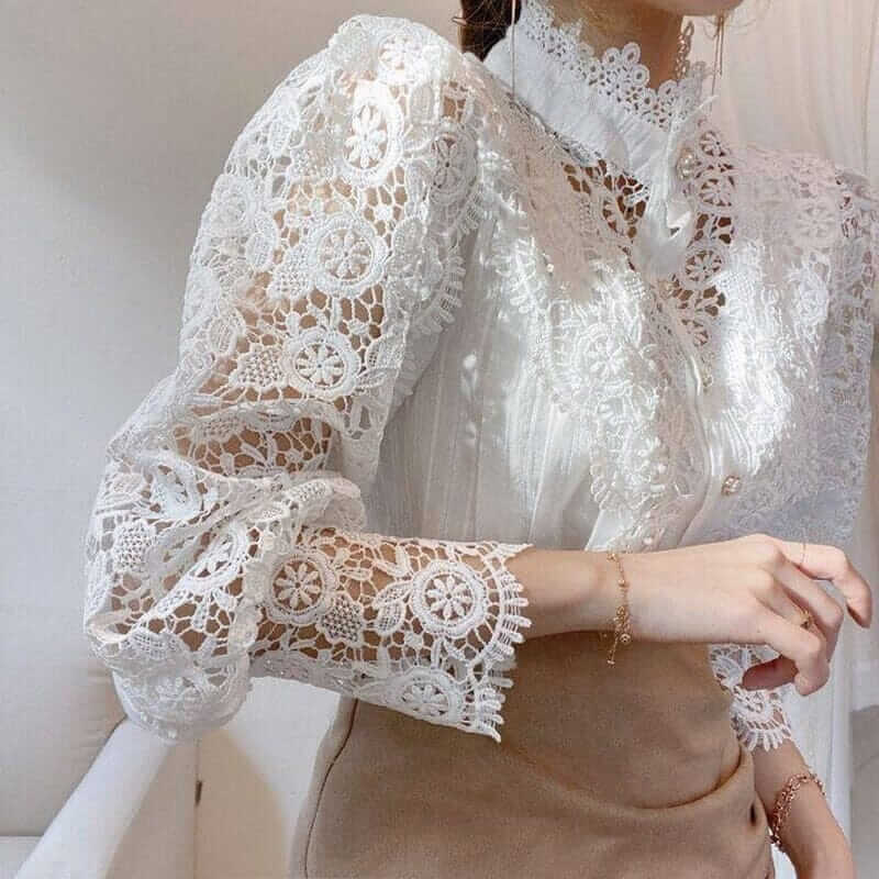 Blusa Feminina Bordada Vintage